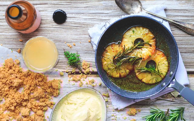 Ananas Rôti aux herbes