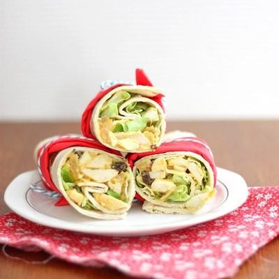 Wraps de poulet au curry