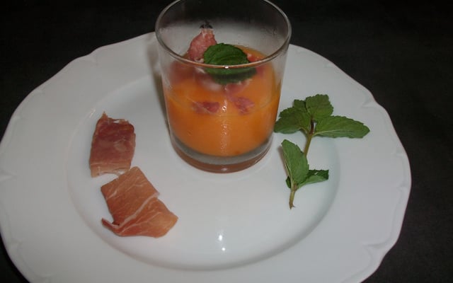 Granité de melon safrané et jambon serrano