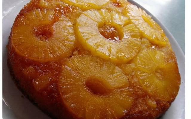 Gâteau renversé à l'ananas maison