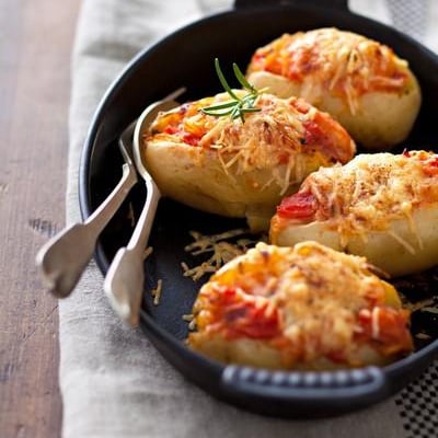 Pomme de terre farcie au jambon de Parme et Bello Gratinato
