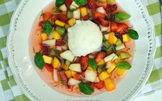 Minestrone de fruits et sorbet au citron