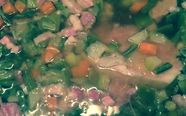 Soupe au pistou provençale