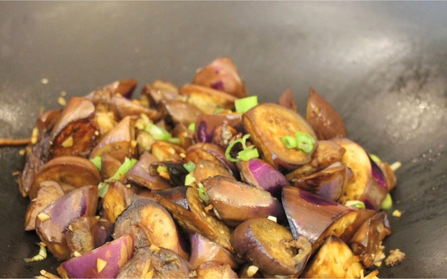 Aubergines sautées à la chinoise