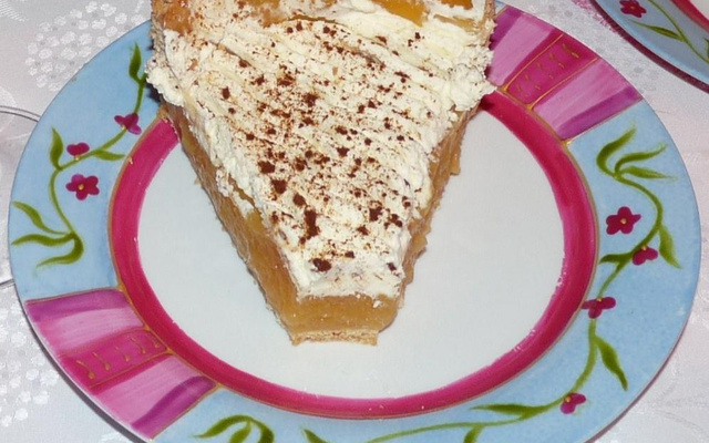 Gâteau léger aux  pommes et jus de pomme