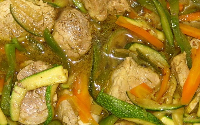 Porc aux légumes et au cumin