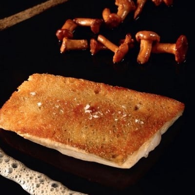 Féra du Léman, boutons de culotte, croûte et émulsion de brioche