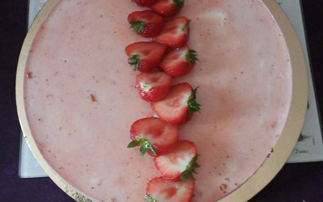 Bavarois fraise, menthe poivrée