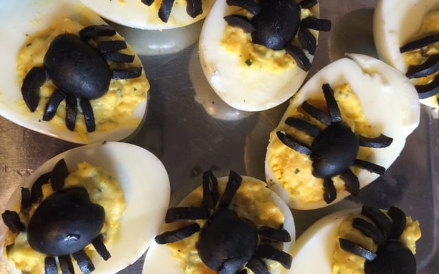 Oeufs mimosa d'Halloween