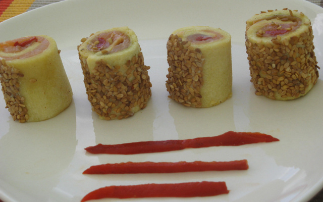 Roulé de pain de mie au saumon façon Maki