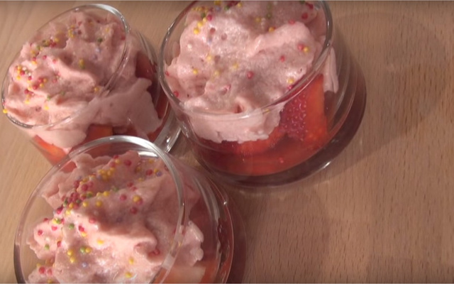 Mousse à la fraise express