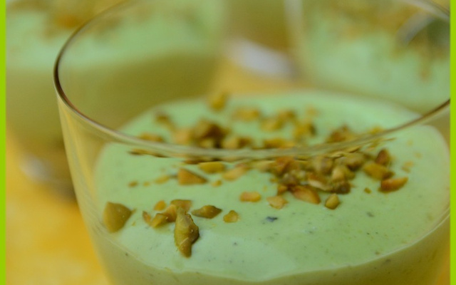 Crémeux pistache, compotée de poires