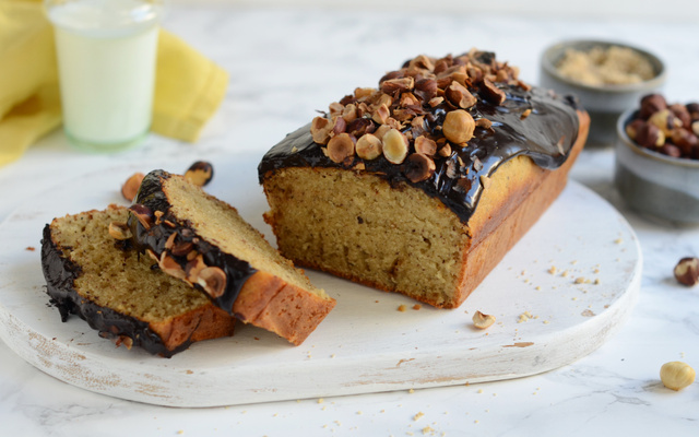 Cake à la noisette et au chocolat
