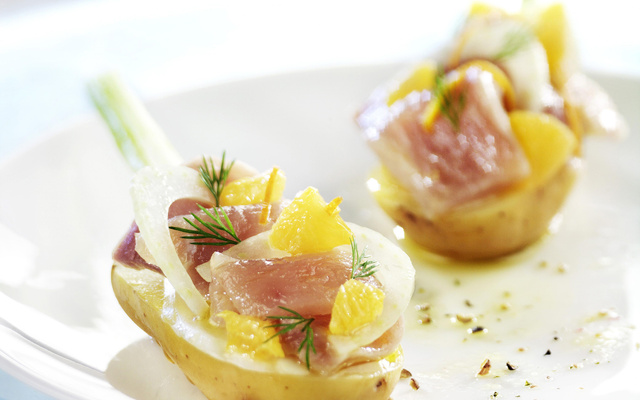 Tapas de thon et fenouil aux suprêmes d'orange