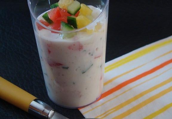 Verrines apéritives au fromage blanc et légumes croquants