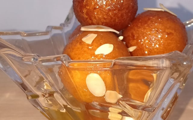 Dessert indien Gulab jamun