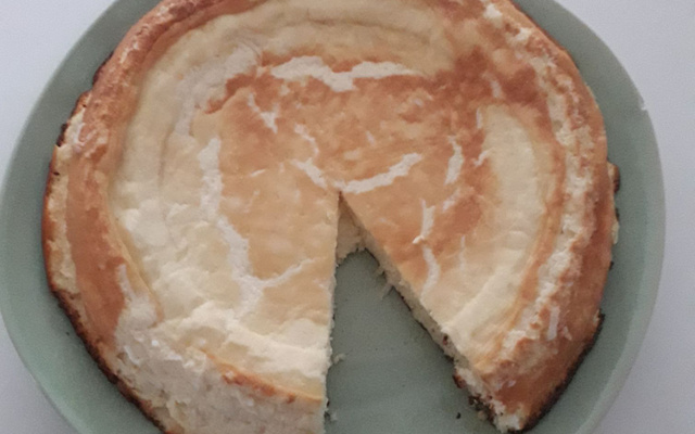 Gâteau léger au fromage blanc et à la noix de coco