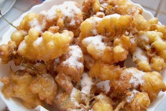 Beignets d'acacia rapide