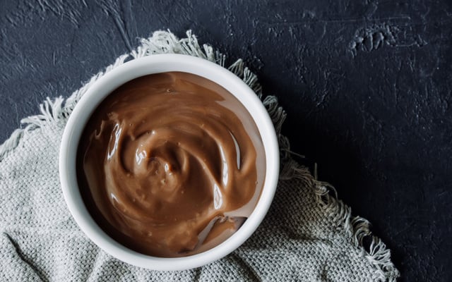 Crème aux deux chocolats : la recette généreuse
