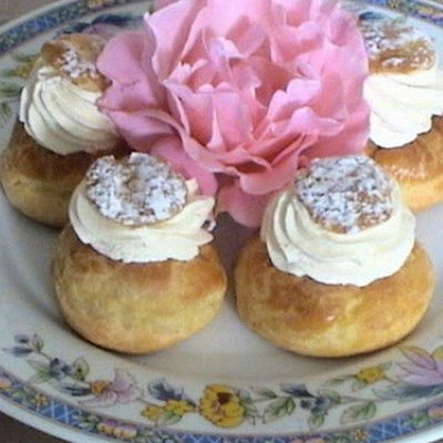 Choux à la chantilly