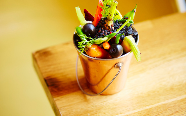 « Terre » d’olives d’Espagne et son confit de légumes