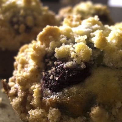 Muffins crumble aux framboise et cœur de chocolat