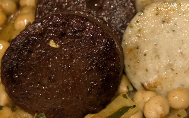 Les deux boudins aux pois chiches