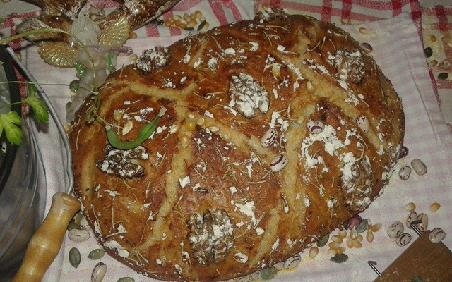 Pain de campagne aux noix et romarin