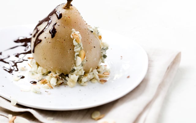 Poire Belle-Hélène au roquefort AOP Société Caves Baragnaudes