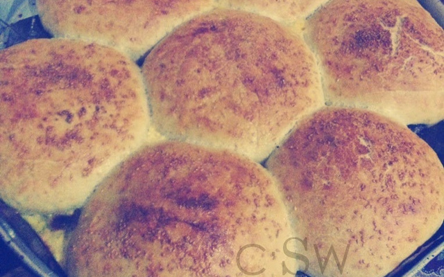 Pains aux feuilles de noyers