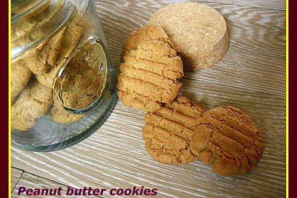 Peanuts butter cookies