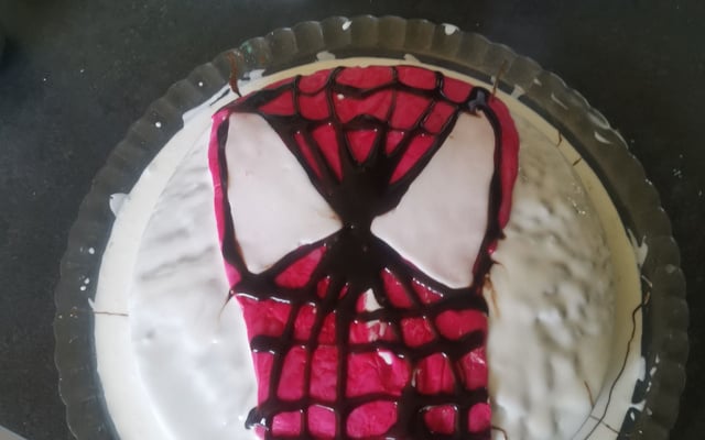 Gâteau anniversaire Spiderman