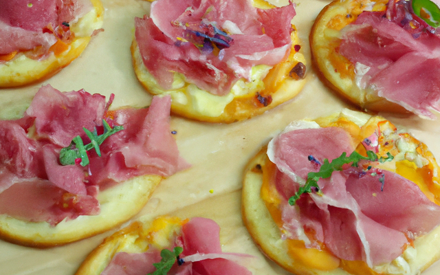 Pizettes au jambon cru