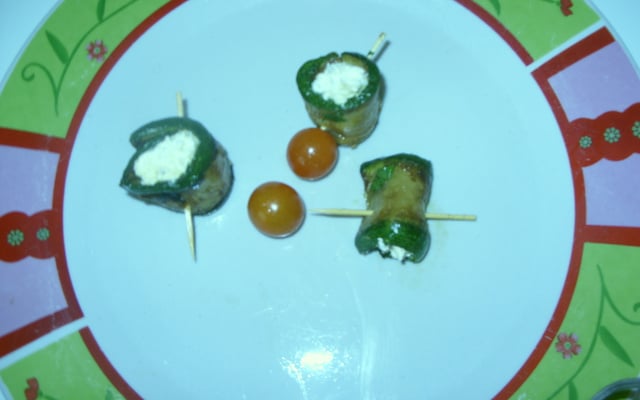 Apéritif roulé courgette au fromage