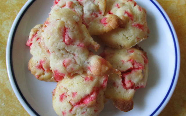 Cookies de Lyon aux pralines roses croquantes