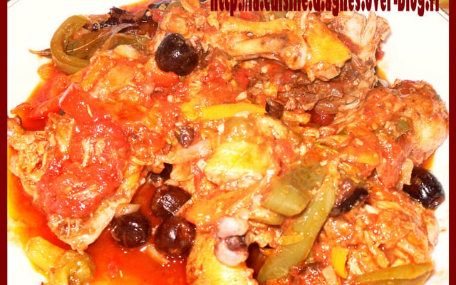 Cuisses de poulet aux 3 poivrons et aux olives de Nyons