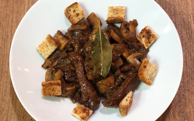 Mijoté de bœuf aux champignons confits à la bière