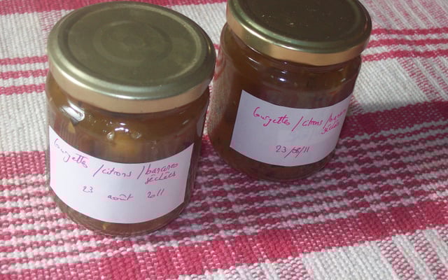 Confiture courgettes/citron/bananes séchées