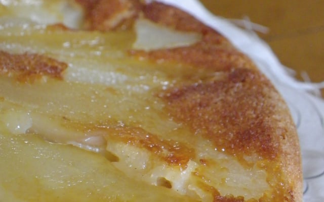 Gâteau renversé à la vanille et aux poires caramélisées