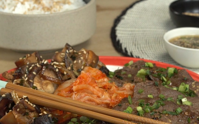 Viande de bœuf à la sauce bulgogi et champignons grillés
