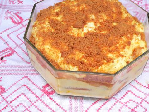 Tiramisu aux pêches d'ici et vin de Banyuls