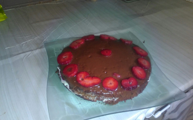 Génoise chocolat fraises chantilly