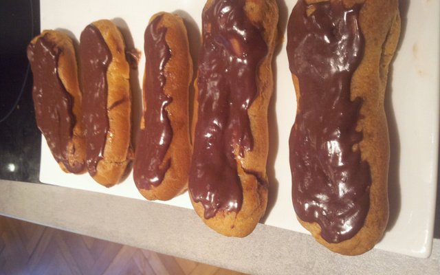 Eclairs au chocolat faciles de Chef Damien