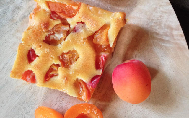 Clafoutis à l'abricot et à la fleur d'oranger