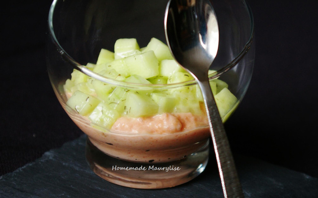 Verrines de mousse de saumon fumé et concombre