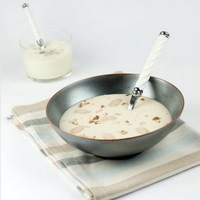 Crème de Haricots Tarbais à l'huile de noisette et sa mousse de parmesan par Mamina