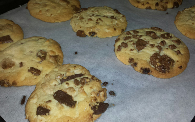 Cookies aux noisettes et aux pépites de chocolat