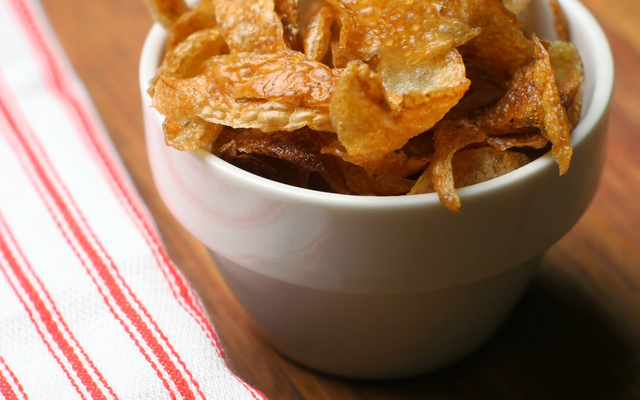 Chips de pelures de pommes de terre