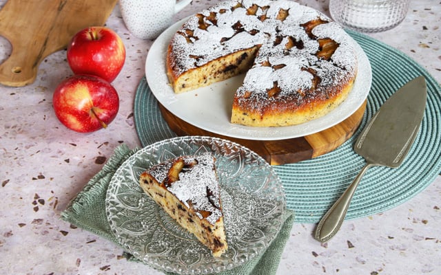 Gâteau aux pommes et pépites de chocolat à la poêle