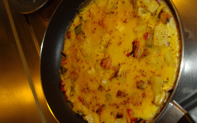 Œufs pochés sur poivrons confits